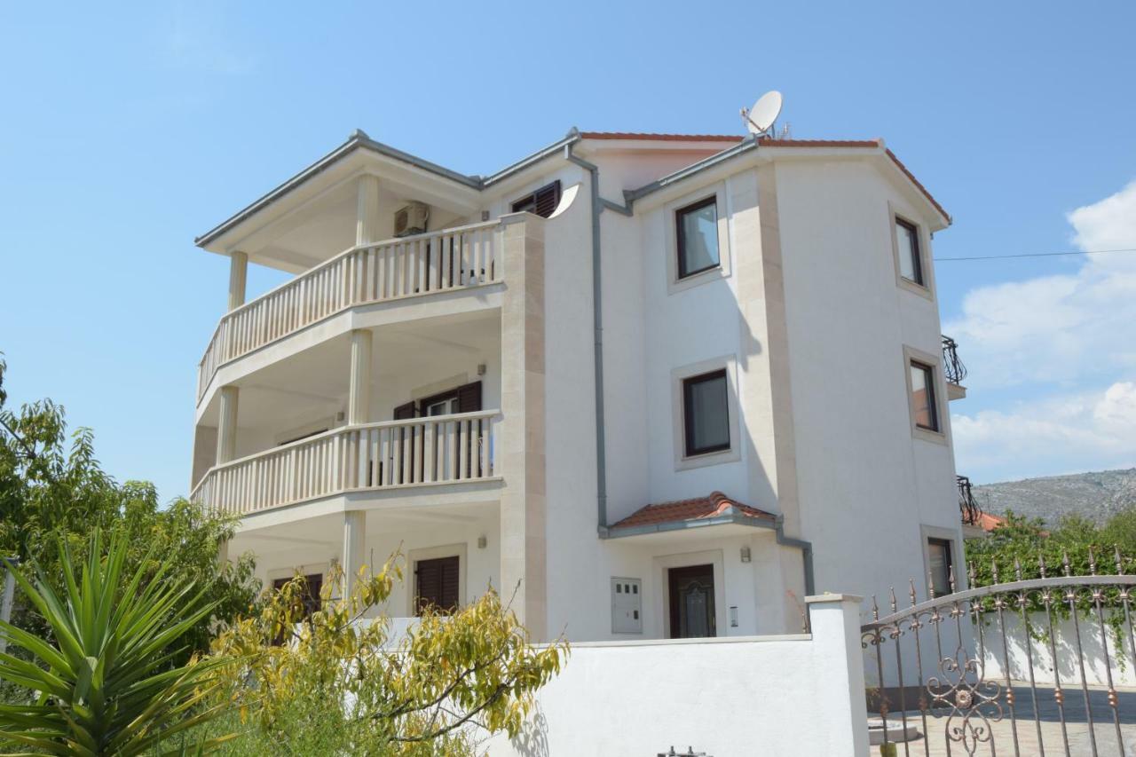 Luxor Apartment Trogir Bagian luar foto